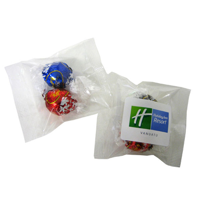 2 Lindor Balls in Cello Bag