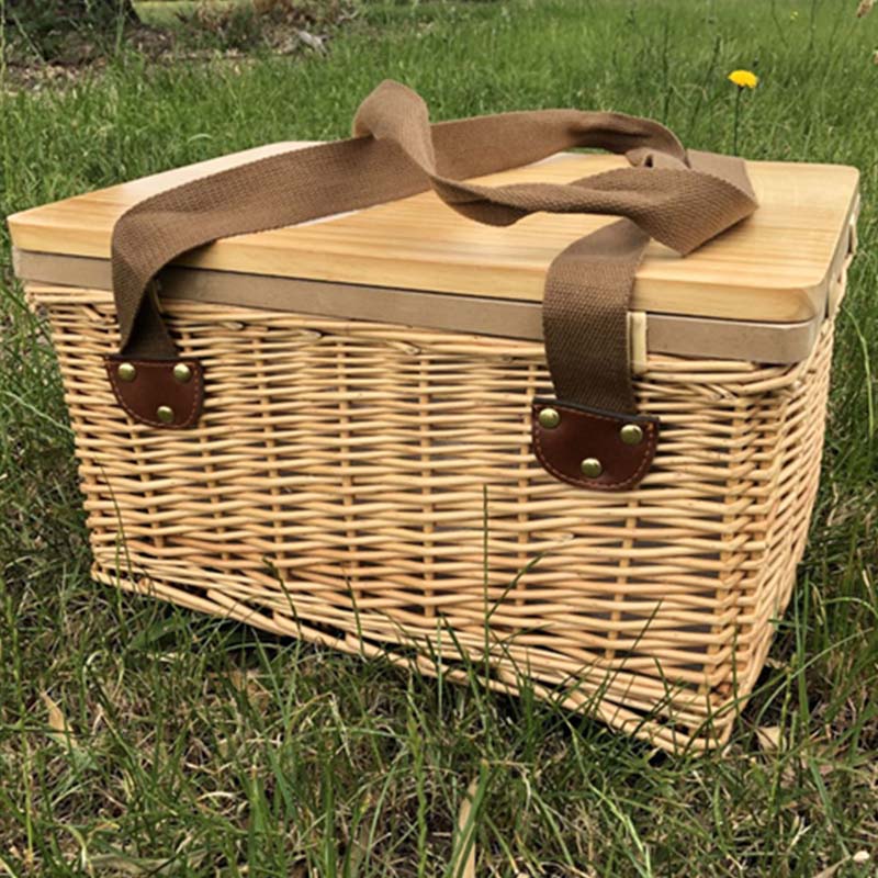 Gold Coast Wicker Picnic Cooler Basket (square)